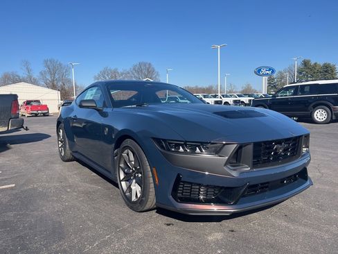 New 2025 Ford Mustang Dark Horse image 7
