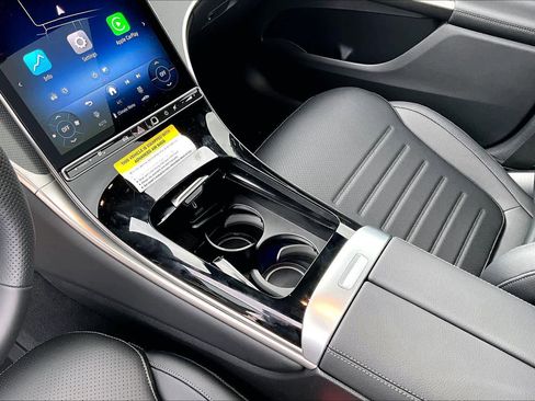 New 2026 Mercedes-Benz GLC 300 image 7