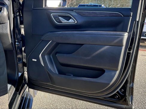 Used 2024 Chevrolet Tahoe LT image 12