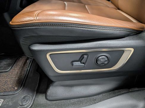 Used 2021 RAM 1500 Limited AWD/4WD image 39