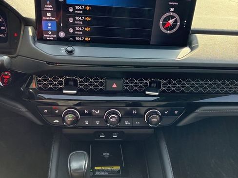 Certified 2024 Honda Accord Touring image 30