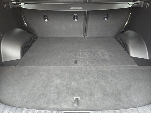 Used 2020 Hyundai Santa Fe Limited image 32