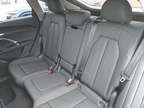 New 2025 Audi Q5 Premium Plus image 14