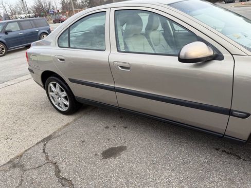 Used 2002 Volvo S60 2.4T image 23
