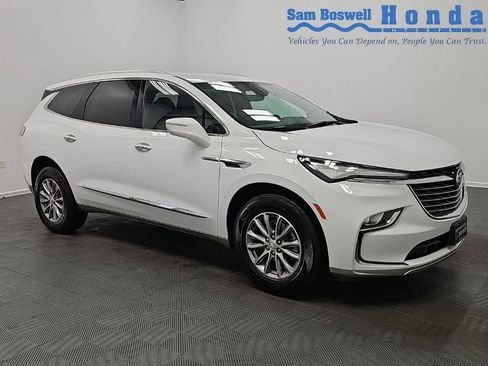 Used 2024 Buick Enclave Premium AWD/4WD image 1