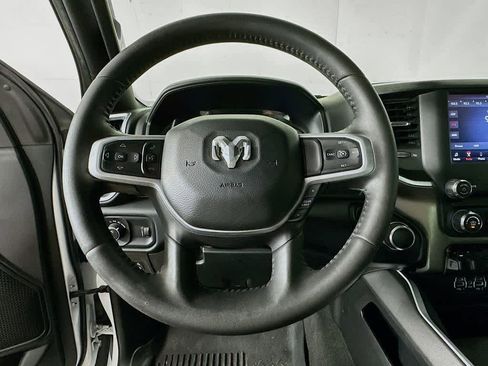 Used 2020 RAM 1500 Big Horn RWD image 16