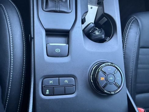 Used 2024 Ford Ranger Lariat w/ Advanced Towing Package image 14