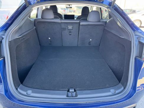 Used 2023 Tesla Model Y Long Range image 17