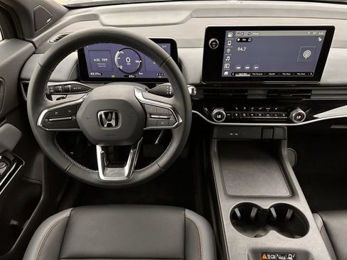Used 2025 Honda Prologue Touring image 13