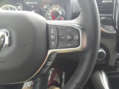 Used 2025 RAM 1500 Big Horn AWD/4WD image 15