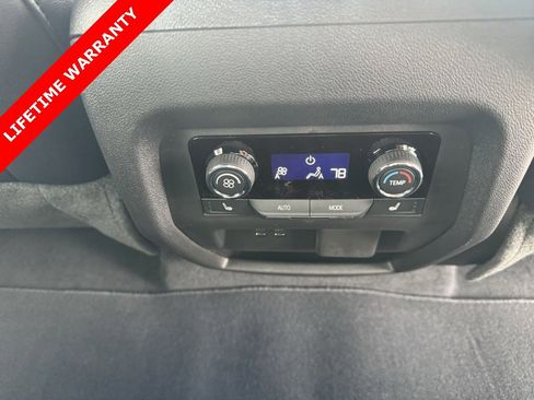 New 2026 Chevrolet Traverse High Country image 13