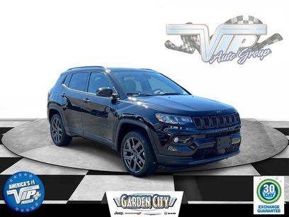 Used 2026 Jeep Compass Limited w/ Sun, Sound & Navigation Group