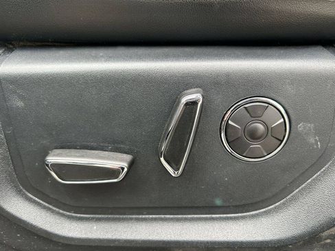Used 2021 Ford F350 Platinum AWD/4WD image 23