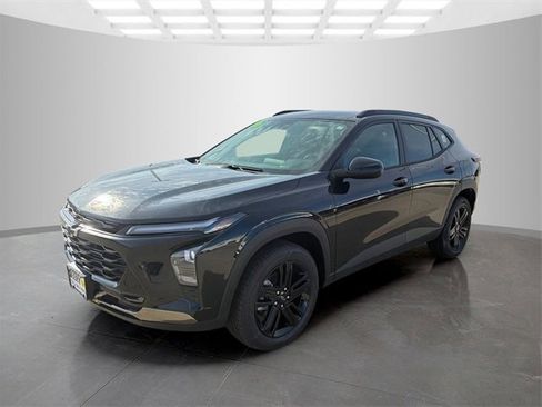 New 2026 Chevrolet Trax ACTIV w/ Driver Confidence Package image 8