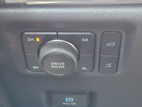 Used 2025 Ford Expedition King Ranch AWD/4WD image 20