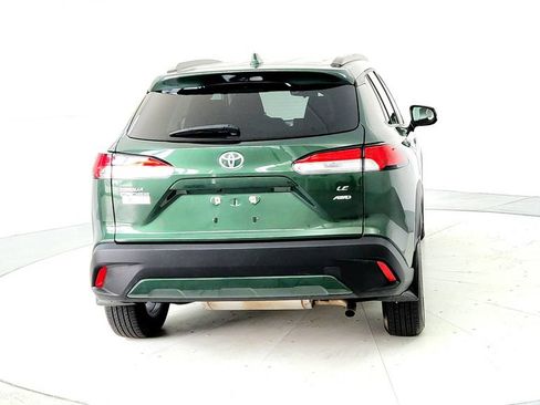 Used 2023 Toyota Corolla Cross LE w/ Moonroof Package AWD/4WD image 5