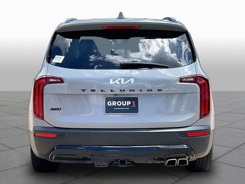 Used 2022 Kia Telluride EX w/ EX Premium Package AWD/4WD image 5