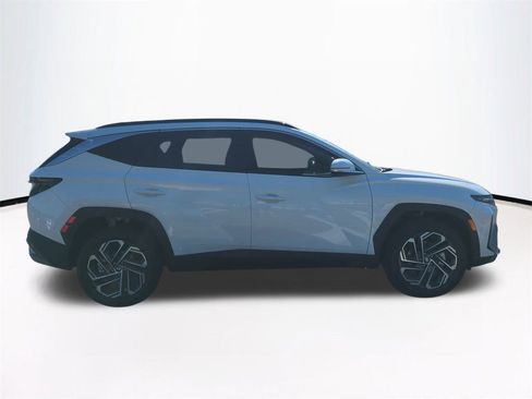 New 2026 Hyundai Tucson Limited image 4