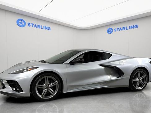 Certified 2026 Chevrolet Corvette Stingray Coupe w/ 1LT RWD image 2