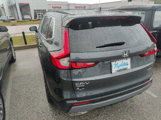 Used 2023 Honda CR-V Sport Touring image 7