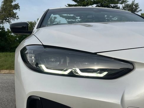 Used 2024 BMW 430i xDrive Convertible w/ M Sport Package AWD/4WD image 13