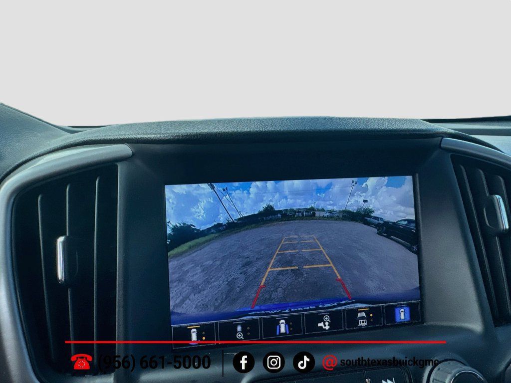 Used 2024 GMC Terrain AT4 w/ Infotainment Package II AWD/4WD image 16