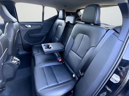 Used 2021 Volvo XC40 T5 Inscription AWD/4WD image 19