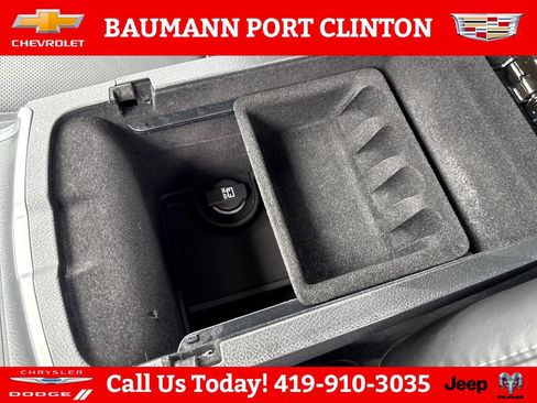 Used 2018 Dodge Charger GT AWD/4WD image 27