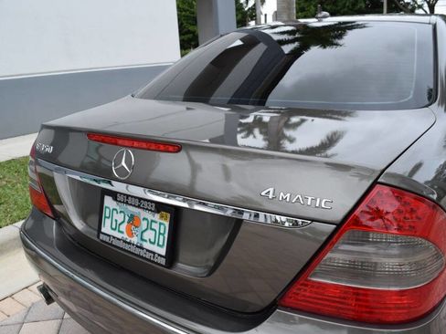 Used 2008 Mercedes-Benz E 350 4MATIC Sedan image 23