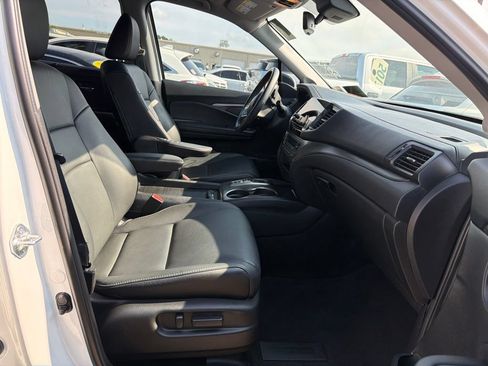 Used 2022 Honda Pilot Special Edition image 9