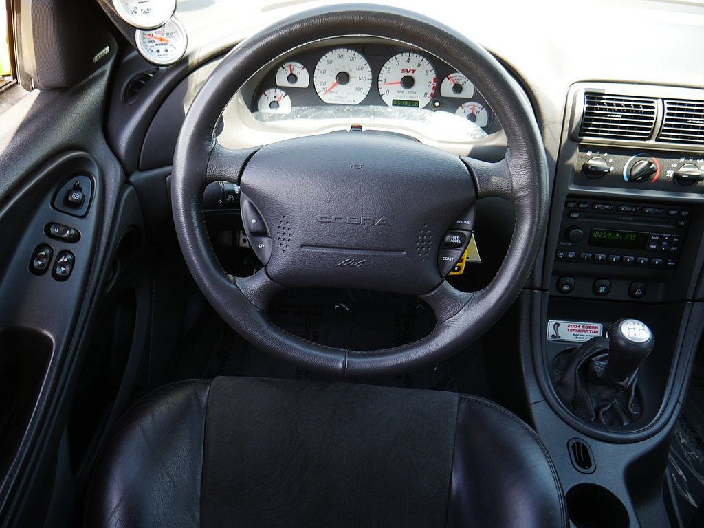Used 2004 Ford Mustang Cobra RWD image 17