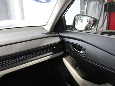 Used 2023 Honda Accord EX image 26