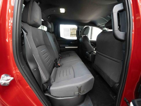 Used 2024 Toyota Tacoma TRD Off-Road image 24