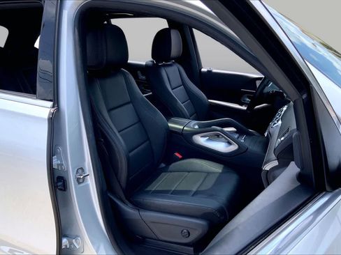 Used 2021 Mercedes-Benz GLE 350 4MATIC image 9