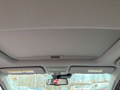 Used 2021 Honda CR-V Touring image 19