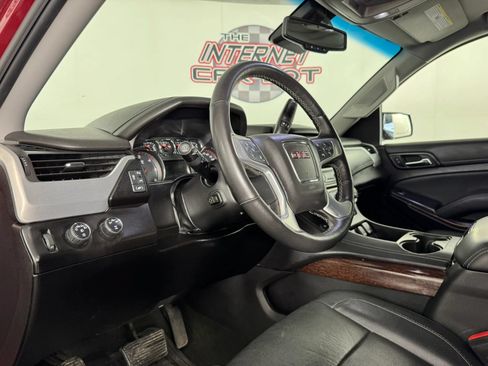 Used 2016 GMC Yukon SLT w/ Open Road Package AWD/4WD image 10