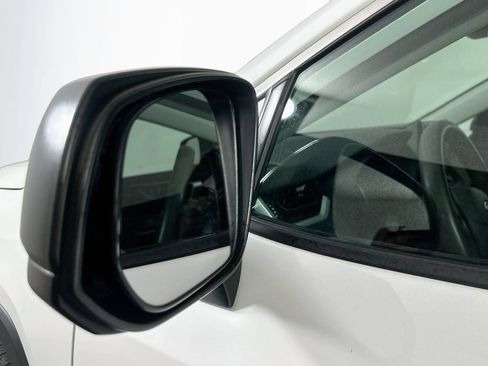 Used 2021 Toyota RAV4 LE FWD image 36