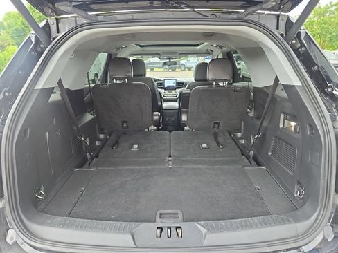 Certified 2023 Ford Explorer XLT w/ Equipment Group 202A AWD/4WD image 8