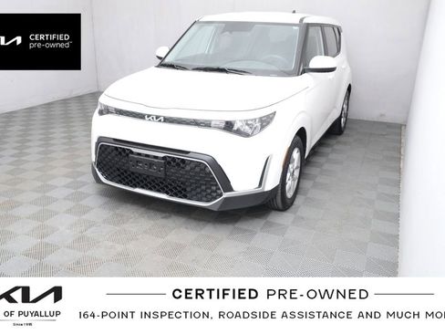 Certified 2025 Kia Soul LX w/ LX Technology Package FWD image 1