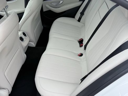 Used 2023 Mercedes-Benz E 350 Sedan image 31