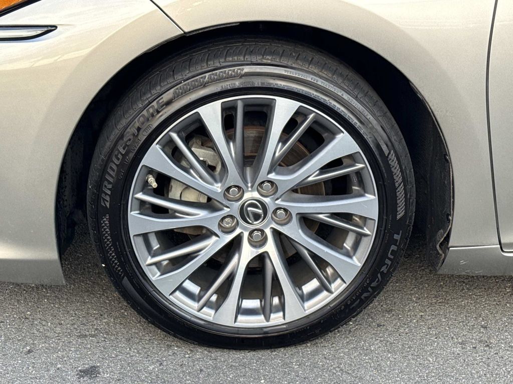 Used 2021 Lexus ES 350 w/ Premium Package FWD image 8