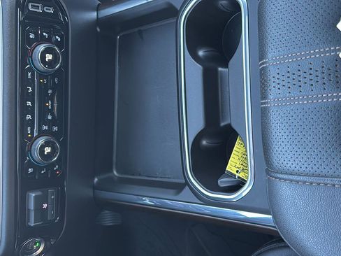 Certified 2024 Chevrolet Silverado 2500 High Country w/ Technology Package image 36