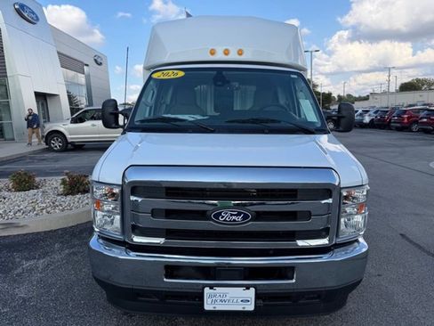 New 2026 Ford E-350 and Econoline 350 Super Duty w/ Power Equipment Group image 3
