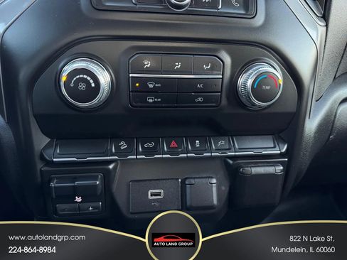 Used 2020 GMC Sierra 3500 4x4 Crew Cab w/ Gooseneck/5TH Wheel Package image 15