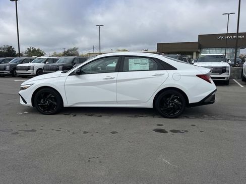 New 2026 Hyundai Elantra SEL w/ Cargo Package FWD image 8