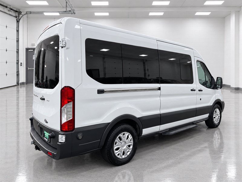 Used 2016 Ford Transit 350 XLT RWD image 7