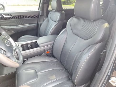 Used 2023 Hyundai Palisade Calligraphy w/ Cargo Package AWD/4WD image 13