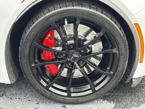 Used 2017 Chevrolet Corvette Grand Sport image 13