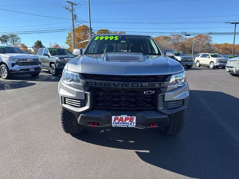 Used 2022 Chevrolet Colorado ZR2 image 9