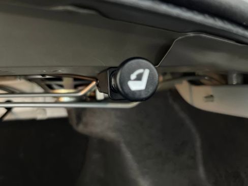 Used 2024 Nissan Altima 2.5 SV image 27